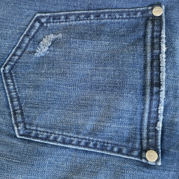 SIMPLY VERA WANG BOOTCUT JEAN SIZE 6 - Picture 8 of 13